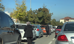 Eskişehir'de Sınav Öncesi Zamanla Yarış! Araçları Bırakıp Koştular!