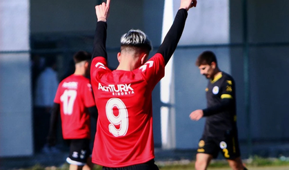 Eskişehirspor Yine Tozu Dumana Kattı