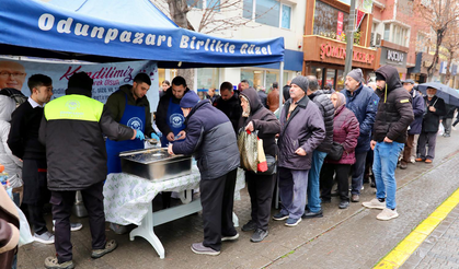 Eskişehir’in Dört Farklı Noktasında Helva İkramı Yapıldı!