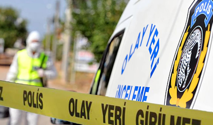 Emekli Öğretmen Önce Eşini Sonra Kendini Vurdu!