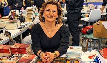 Bayram Ziyaretine Giden Yazar Ayten Öztürk Yeğeni Tarafından Katledildi!
