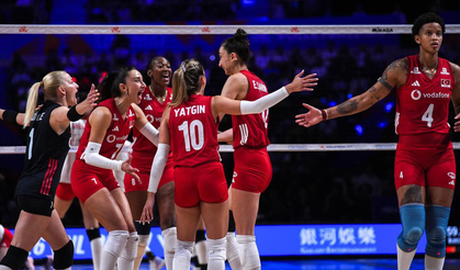 Filenin Sultanları Çin’i Devirdi, Finale Yükseldi