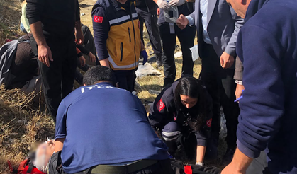 Tırın Minibüsle Çarpıştığı Feci Kazada 1 Polis Memuru Hayatını Kaybetti!