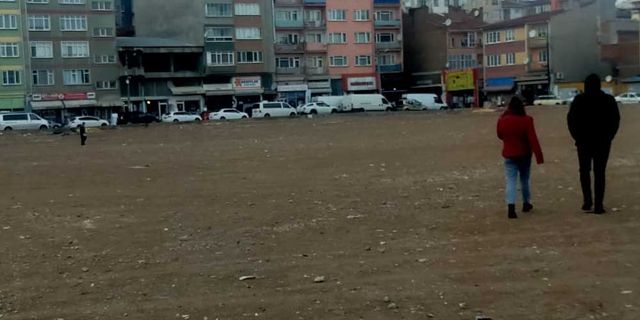 Eskişehir'de Kurtuluş Kapalı Pazar yeri bölgesinde sürücüleri üzen haber!