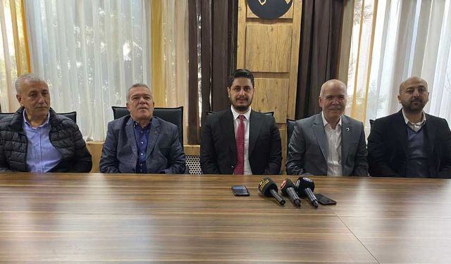 Eskişehirspor Başkanı duyurdu; Eskişehir Demirspor'a futbolcu desteği sağlanacak!