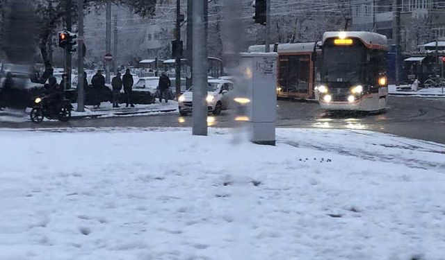 Yetkililer uyarıda bulundu; Eskişehir'de yine kar yağışı bekleniyor!