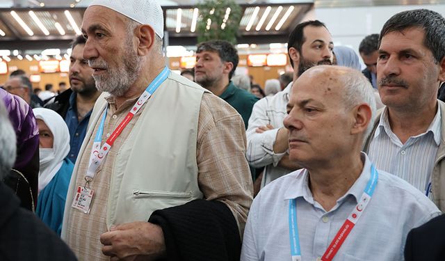 İlk Hac Kafilesi İstanbul Havalimanı'ndan Yola Çıktı