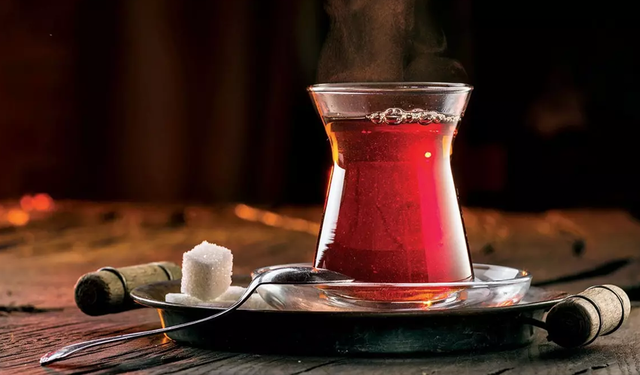 120 Yıllık Türk Çay Devi İflas Bayrağını Çekiyor