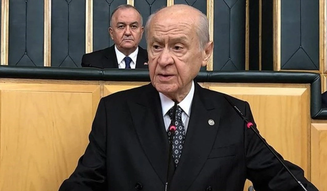 Bahçeli’den İBB’ye Sert Yorum: Belediye Yönetimi Kokuşmuştur