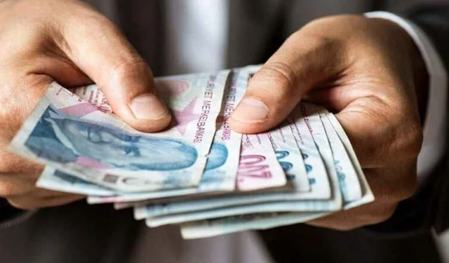 Milyonlarca Çalışanı İlgilendiriyor! Kıdem Tazminatında Bir Düğüm Daha Çözüldü