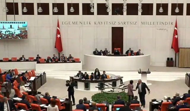 Yeni İnfaz Düzenlemesi Tamam: 10. Yargı Paketi Meclis’ten Geçti