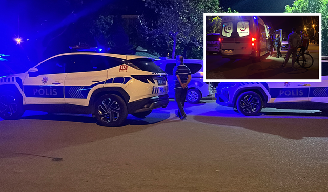 21 Yaşındaki Genç Parkta Üvey Babasını Bıçakladı