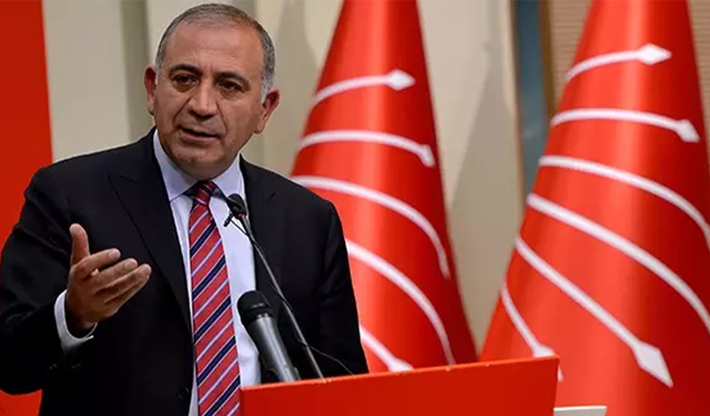 CHP’de Bir Deprem Daha! İl Başkanlığına Gürsel Tekin Atandı