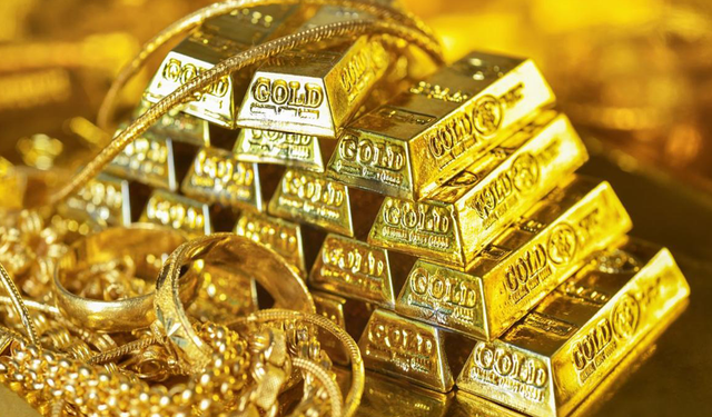 12 Kasım Altın Fiyatları Yönünü Yeniden Aşağı Çevirdi!