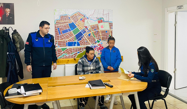 Eskişehir'de Çocuğunu Dilendiren Kadına Zabıtadan Suçüstü!