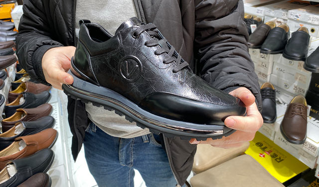 Eskişehirli Esnaf Uyardı! Ayakkabı Alırken Bu Detaya Dikkat!