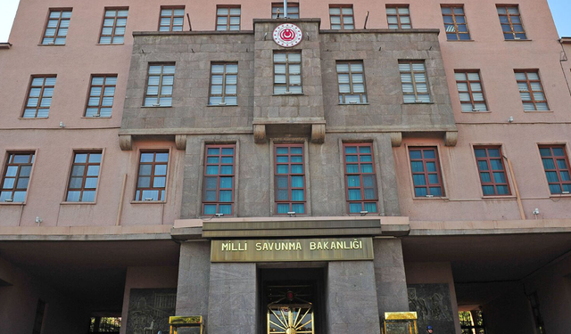 MSB’den Üzücü Haber! Türkiye’ye Gelen C130 Kargo Uçağı Düştü