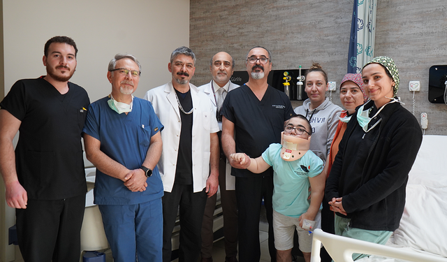 Eskişehir Özel Gürlife Hastanesi'nde MPS Tip 6’lı Hastaya Önemli Ameliyat