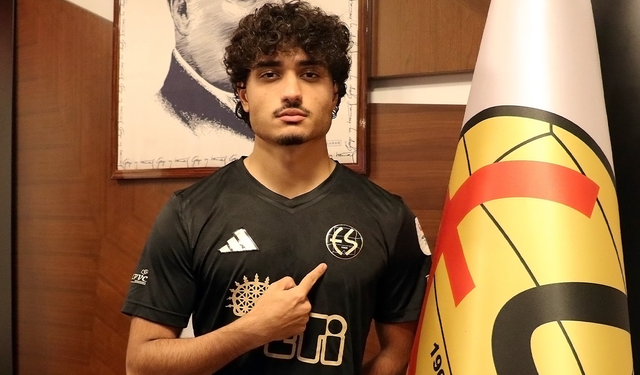 Eskişehirspor 19 Yaşındaki Sol Beki Transfer Etti!