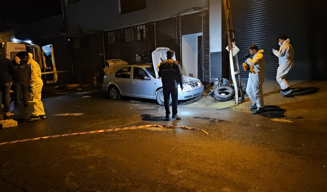 Isınmak İçin Girdiği Otomobilde Feci Şekilde Can Verdi!