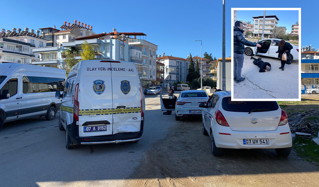 Korku Dolu Anlar! Seyir Halindeki Araca Kurşun Yağdırdılar!