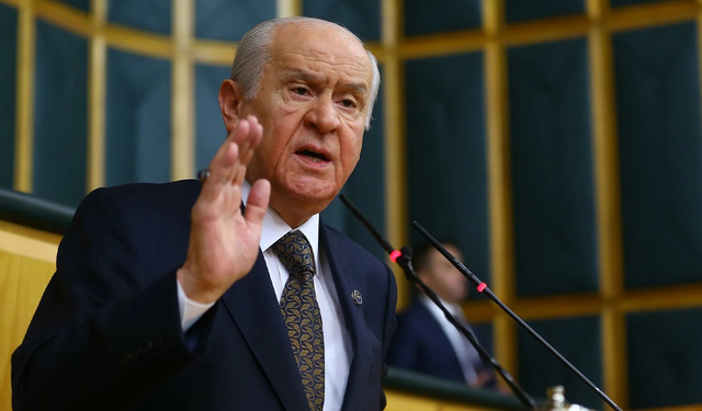 MHP Lideri Bahçeli’den Bayrak İndirme Provokasyonuna Sert Tepki!