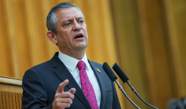 CHP Lideri Özel: Daha Fazla Kaçmadan Sandığını Getirin!