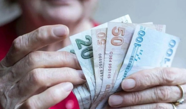 Emekliye Bayram İkramiyesinde Zam Sinyali! Rakam Netleşiyor!