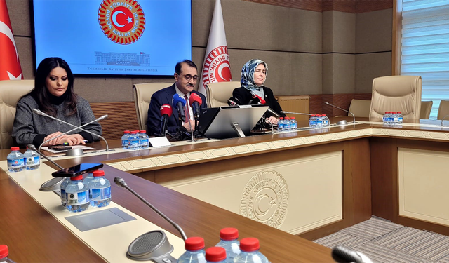 AK Parti Milletvekili Dönmez: Türkiye Yapay Zeka Çağında Edilgen Olmayacak!