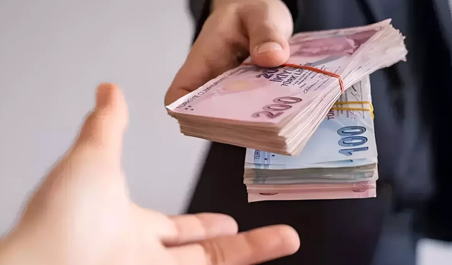 Bu Şartı Sağlayan Emeklilerin Maaşına Ek Zam Uygulanacak!