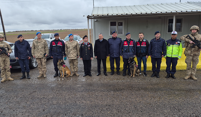 Vali Yılmaz Sahada Görev Başındaki Ekiplerle Bayramlaştı!