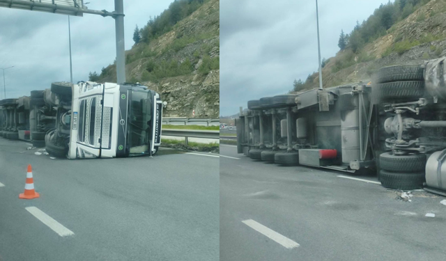 Eskişehir-İstanbul Yolunda Kaza Tır Devrildi