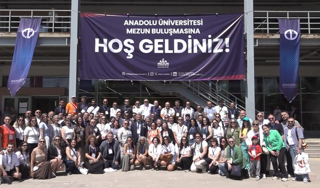Eskişehir’de Anadolu Mezunları Yıllar Sonra Buluştu
