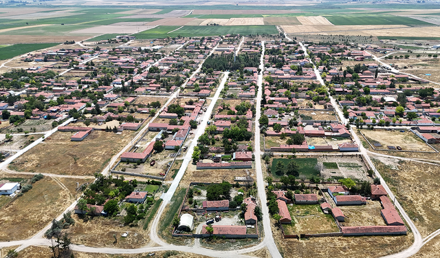 Eskişehir’in 113 Yıllık Mahallesi Mimarisiyle Avrupa Sokaklarına Taş Çıkarıyor!