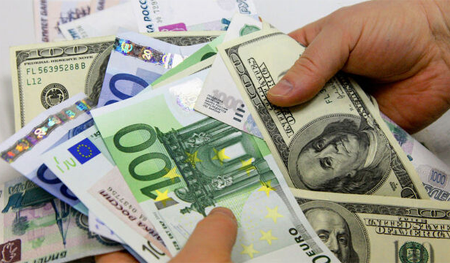 4 Ağustos Döviz Fiyatları Tarihi Zirveye Tırmandı!