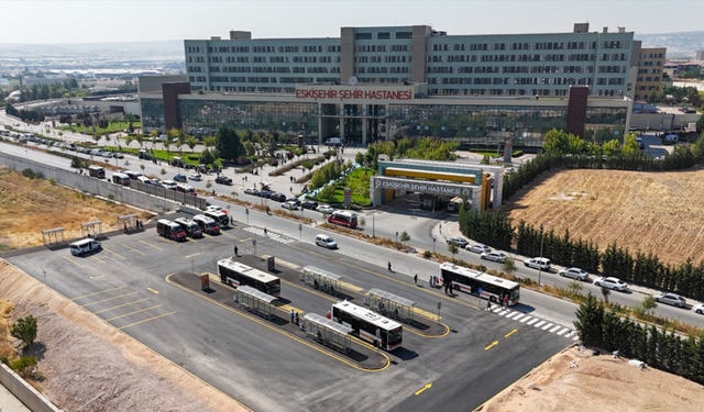 Eskişehir Şehir Hastanesi Önünde Toplu Ulaşıma Düzenleme!