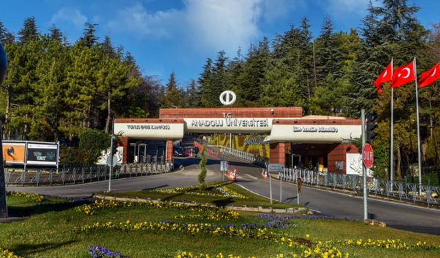 Anadolu Üniversitesi’nin THE 2027’deki Sıralaması Belli Oldu!