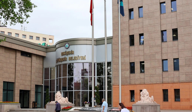 Eskişehir Büyükşehir’den Üniversite Öğrencileri İçin Destek!