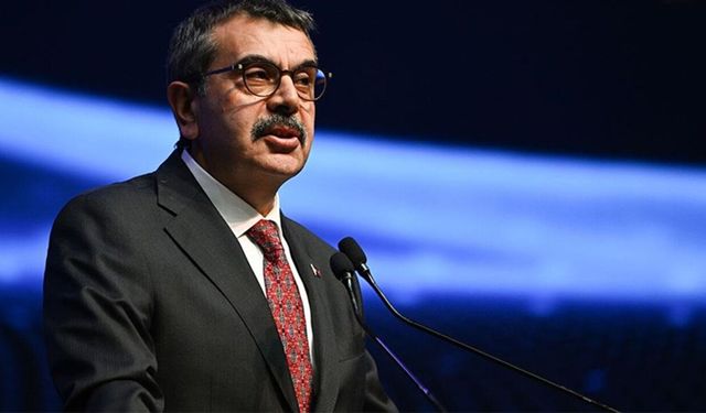 Türkiye’de Eğitim Süresi Kısalıyor mu? Bakan Tekin Açıkladı!