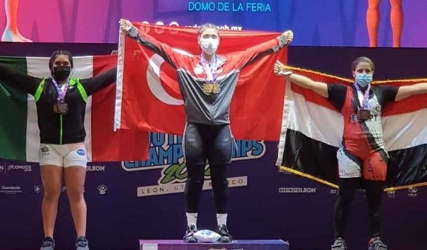 Büşra Çan Kop dünya şampiyonu oldu