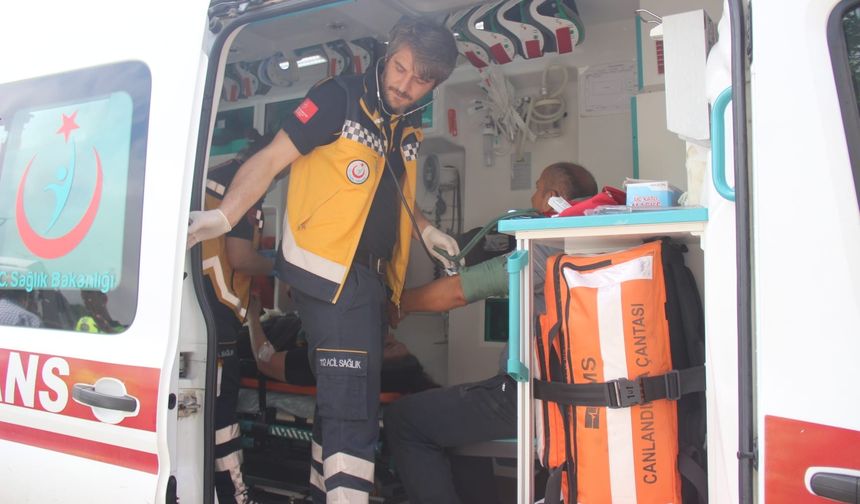 Kaza, TEM Otoyolu İstanbul istikameti Kuruçeşme'de meydana geldi.