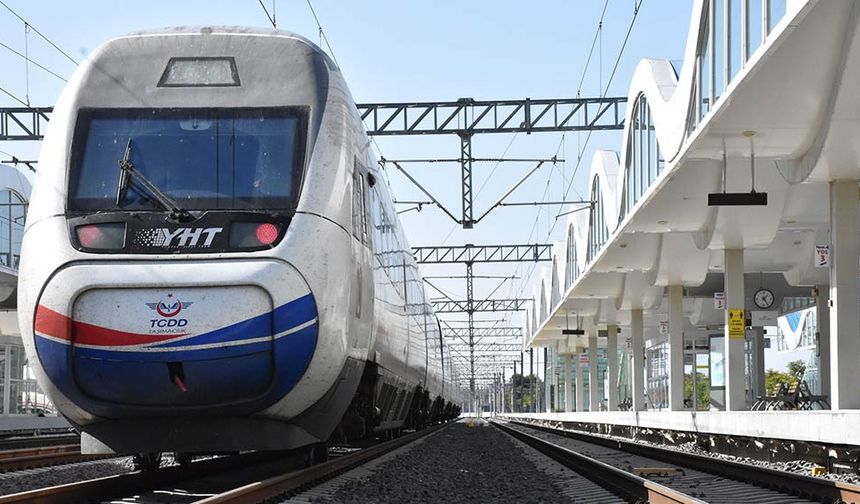 Kazaya bağlı olarak elektrifikasyon sisteminde meydana gelen hasar nedeniyle, hat onarım çalışmaları tamamlanıncaya kadar tren trafiği geçici olarak durduruldu.

Ankara-Sivas arası YHT işletmeciliği Ankara-Kırıkkale arasında otobüs aktarması ile yapılacağı açıklandı. Hattın işletmeye açılması için çalışmalar devam ediyor.