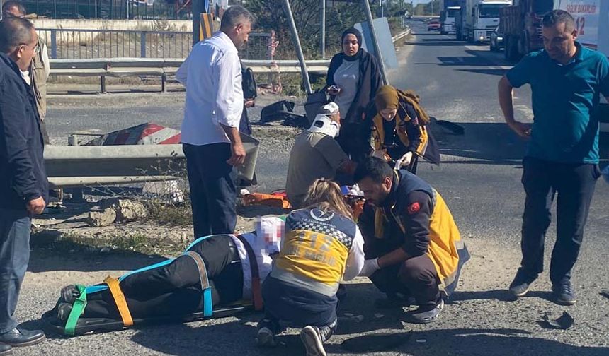 Tekirdağ’da meydana gelen feci trafik kazasında yolcu otobüsü ile tır birbirine girdi.