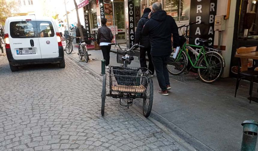 Vatandaşlar yetkililerin soruna çözüm bulmasını istedi.