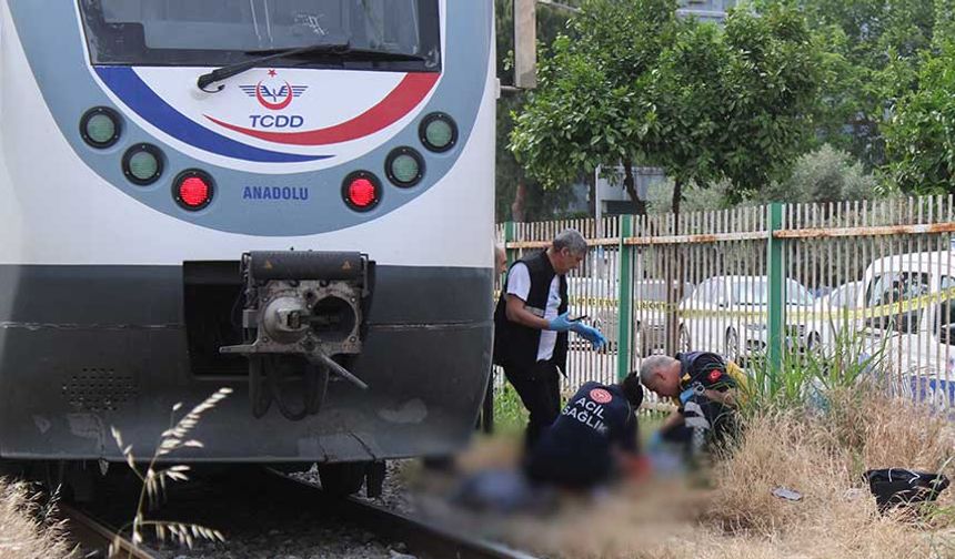Korkunç kaza: Trenin çarptığı 18 yaşındaki genç hayatını kaybetti!