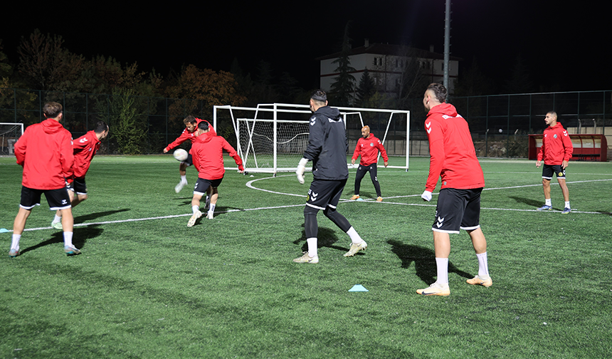 Eskişehirspor'un Evinde İlk Maç: Hedef Galibiyet!