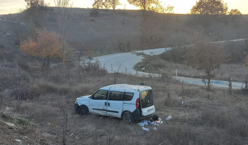 Eskişehir Karayolunda Bir Araç Şarampole Uçtu