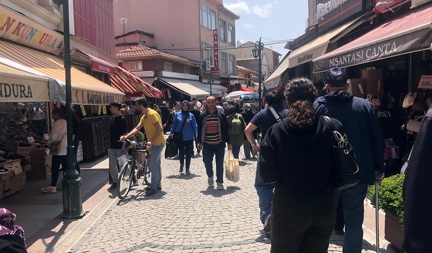 Güneşli Hava Eskişehirlileri Dışarı Çıkardı
