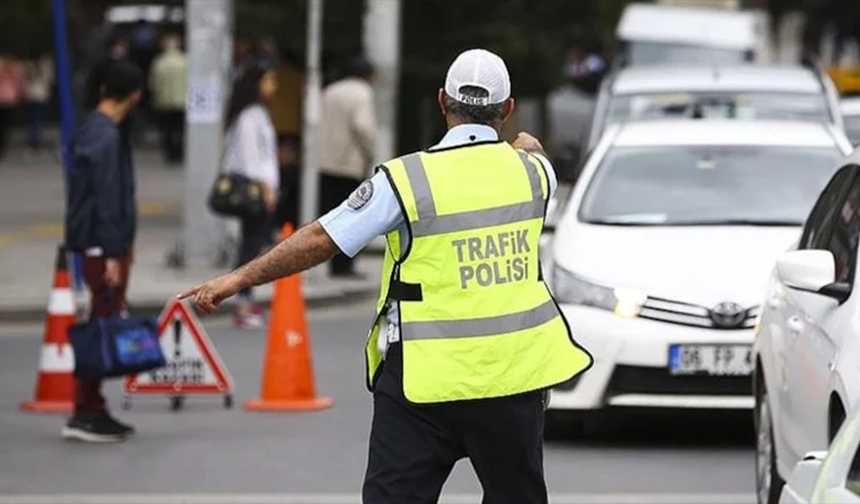 Trafikte Yeni Dönem: Bunu Yapana Hapis Cezası Geliyor!