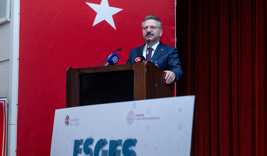 Vali Hüseyin Aksoy ESGES Sempozyumu Açılışında Konuştu